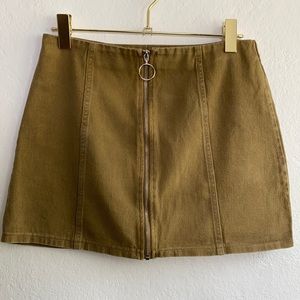 Chloe & Katie Mini Skirt Size Large
